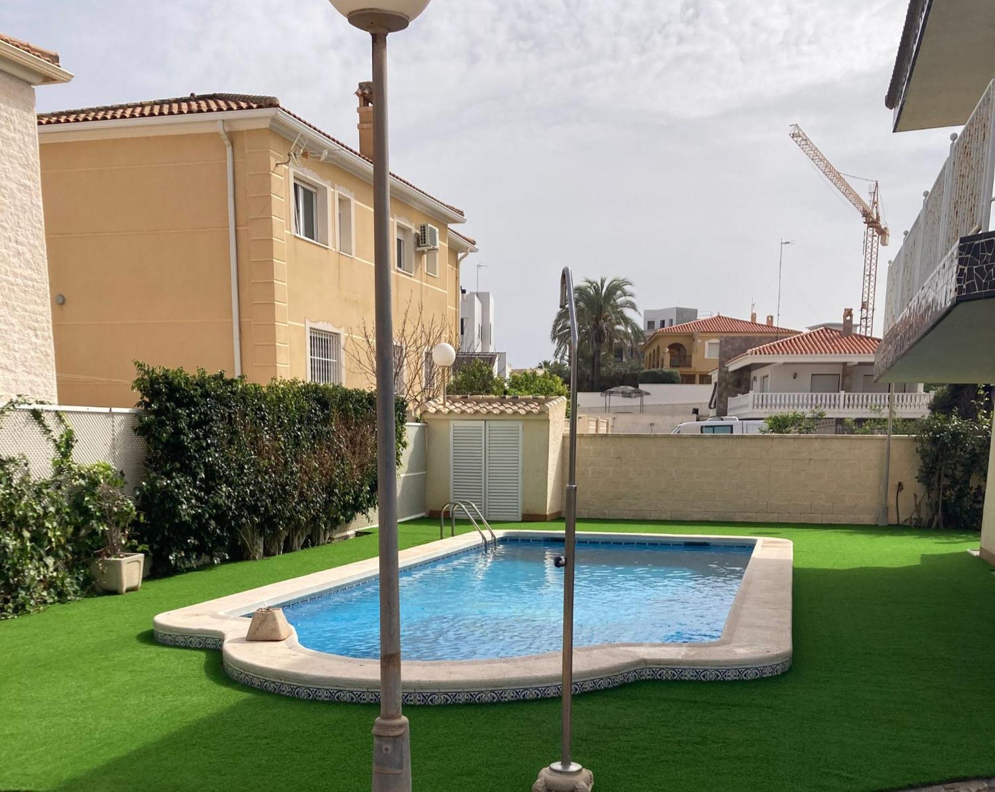 Luxury Villa 20Mts Far From The Sea オリウエラ エクステリア 写真